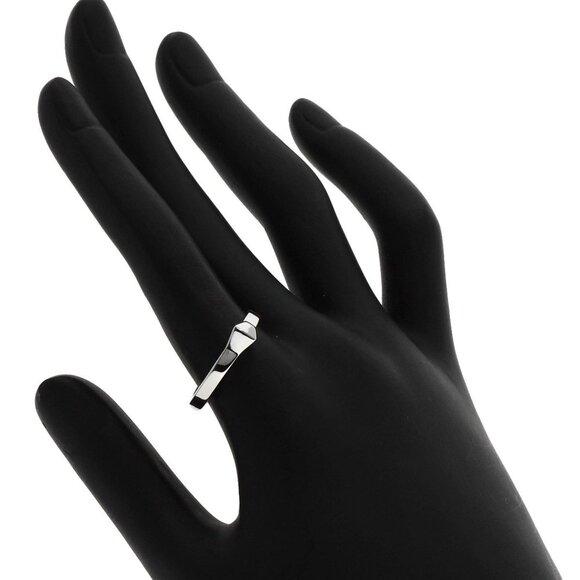 GUCCI 18k White Gold Ring - Picture 6 of 9